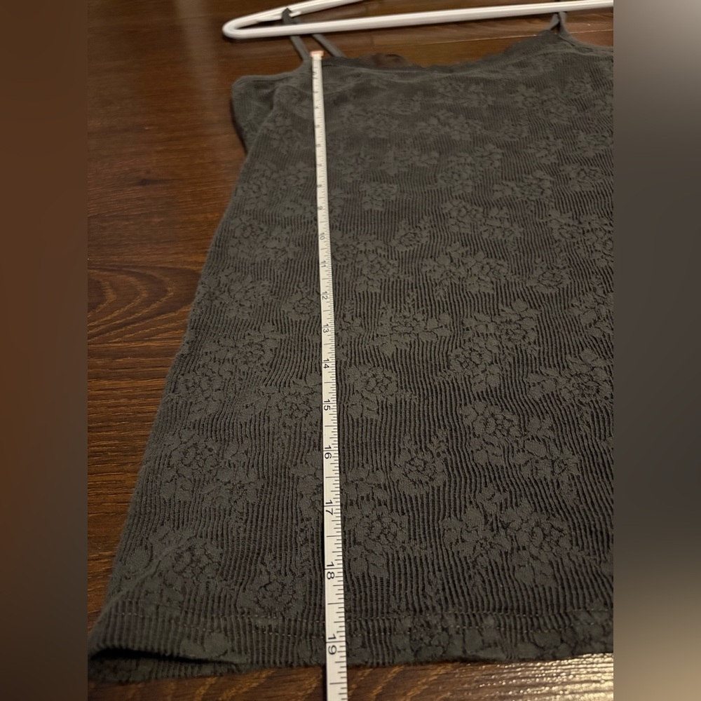 dark gray lace trim cami top - Picture 4 of 4